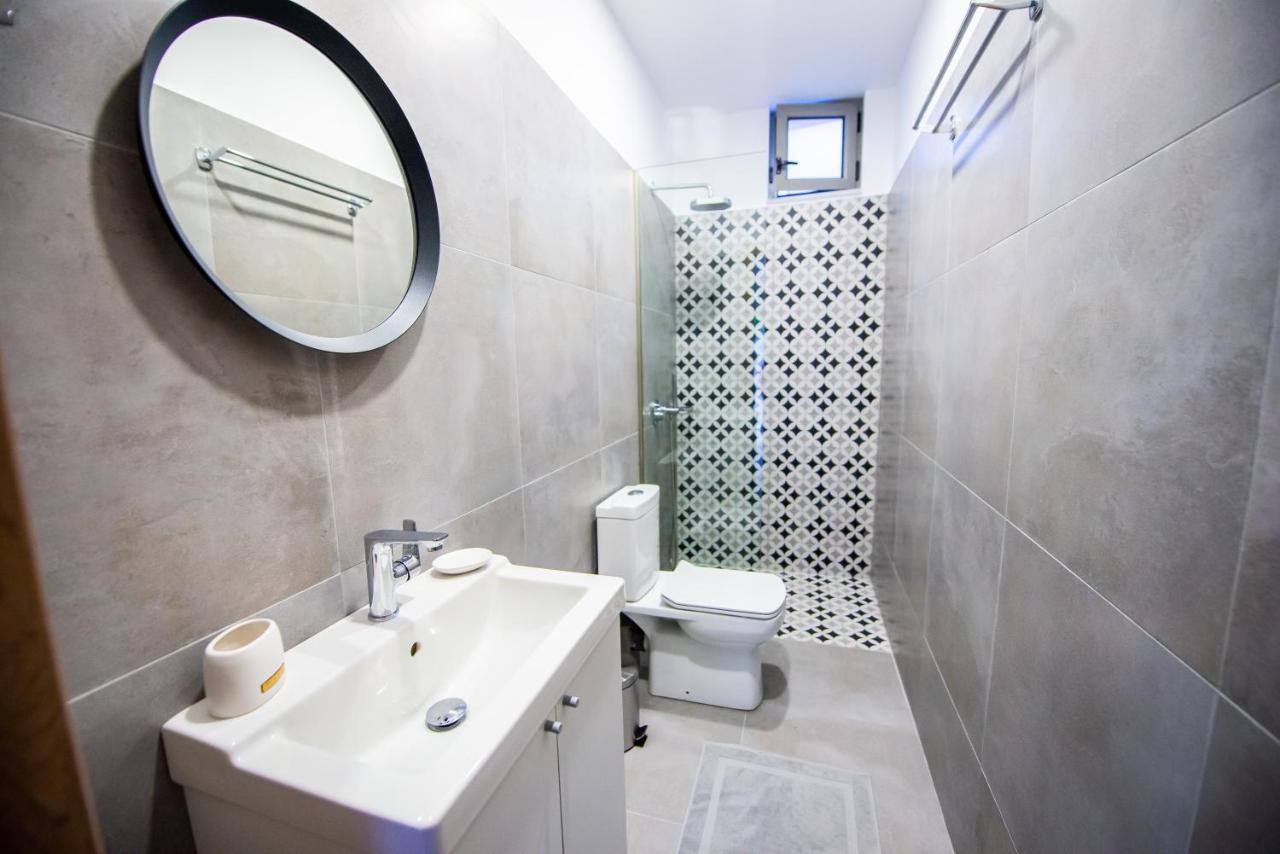 Indigo Apartment 1 カラマタ エクステリア 写真