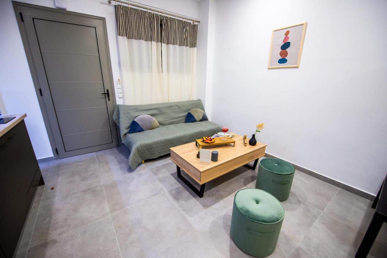Indigo Apartment 1 カラマタ エクステリア 写真